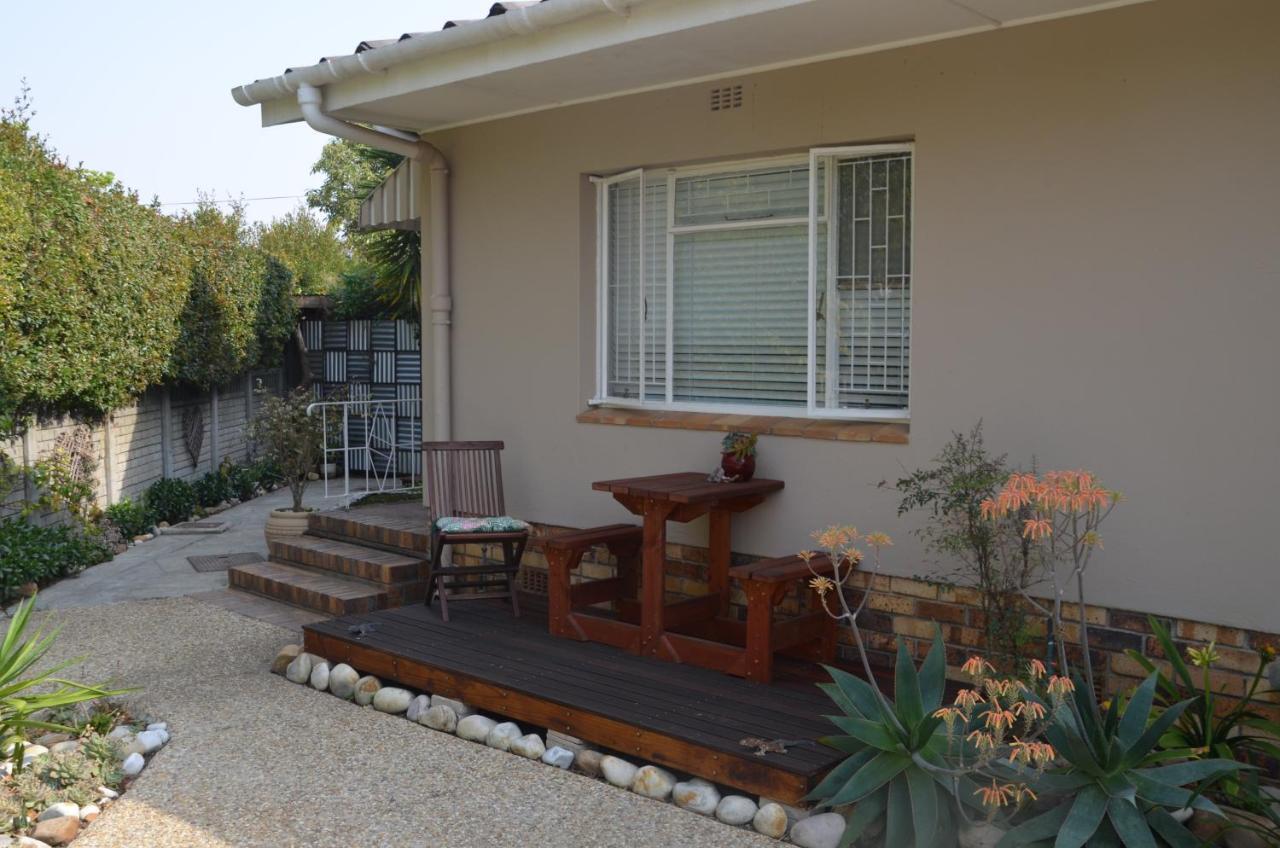 Anni Bos Hotel Stellenbosch Buitenkant foto
